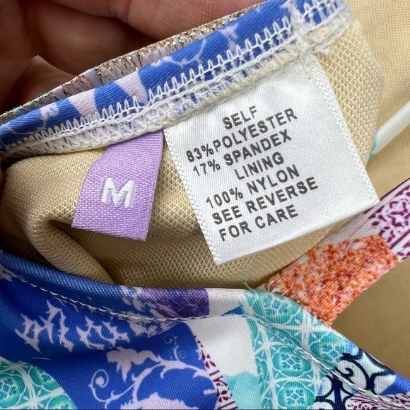 Paper Sails Swim V Neckline Open Back One Piece Swimsuit - Picture 9 of 9